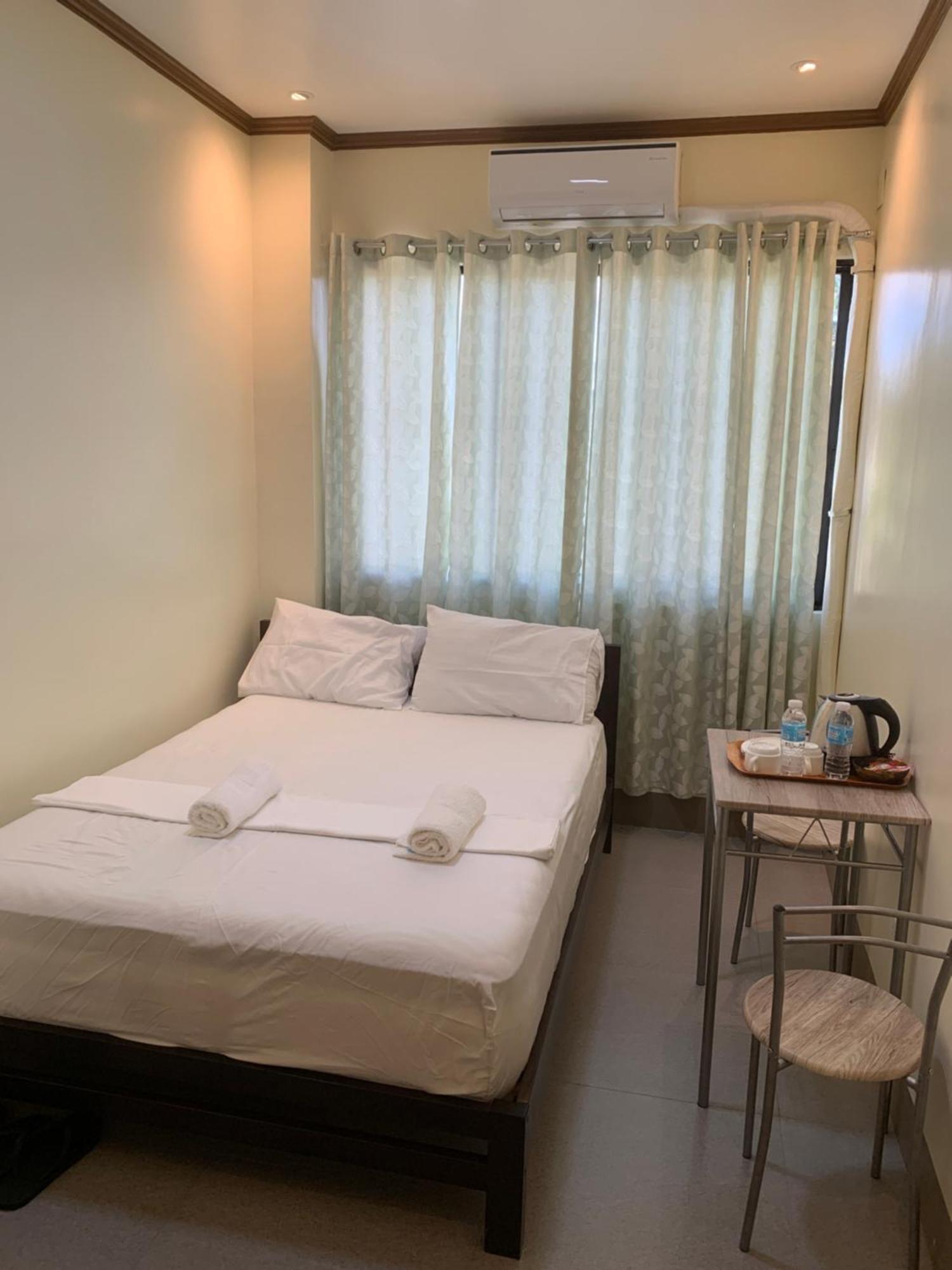 Zl Travelers Inn Batuan Zewnętrze zdjęcie