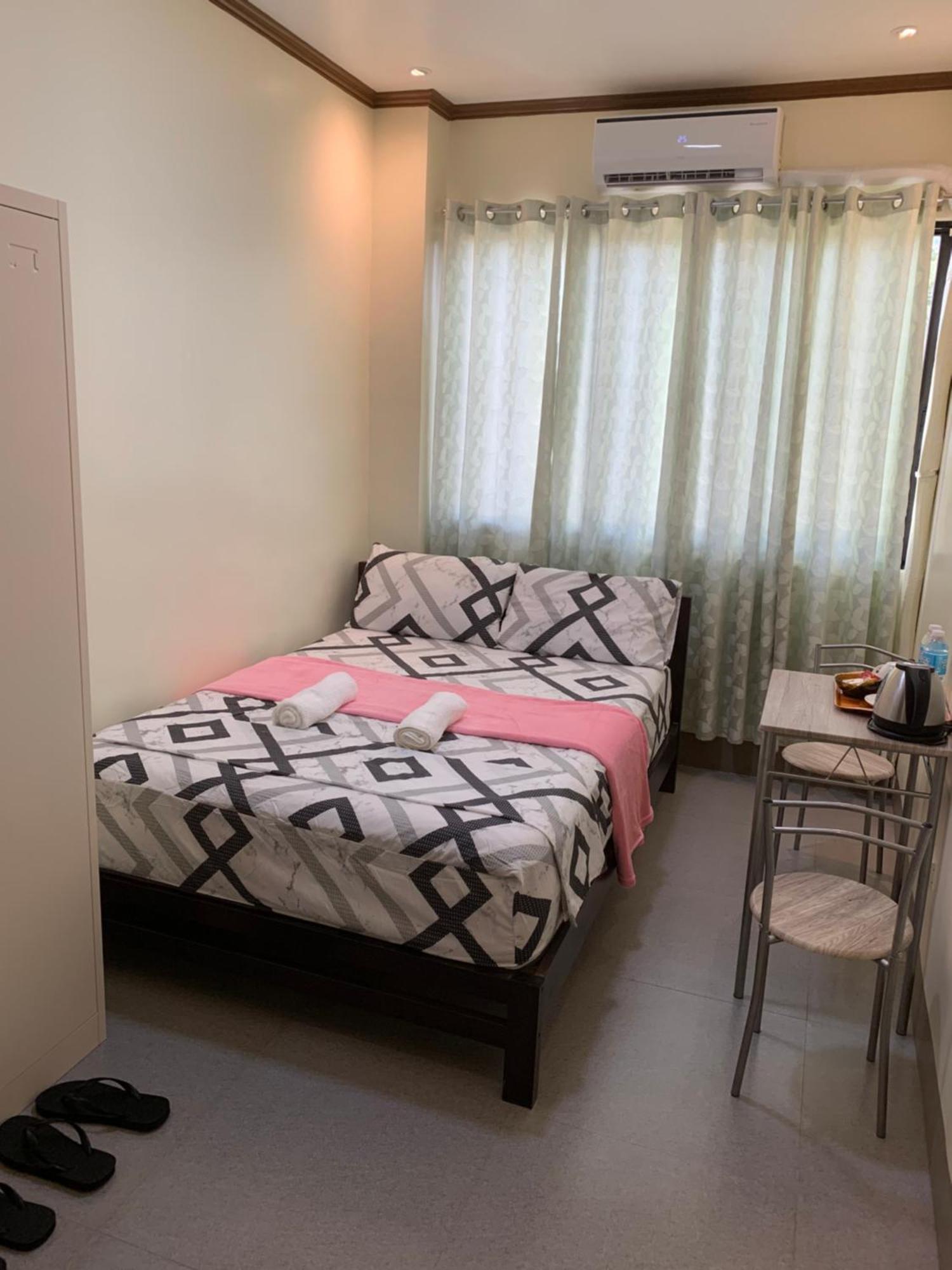 Zl Travelers Inn Batuan Zewnętrze zdjęcie