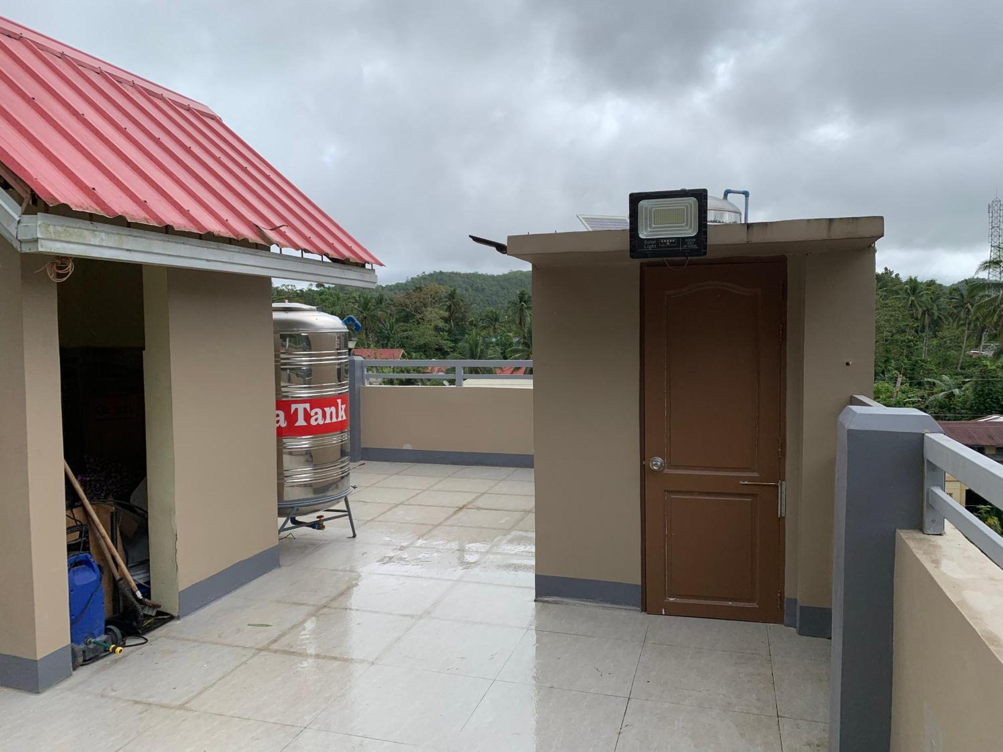 Zl Travelers Inn Batuan Zewnętrze zdjęcie