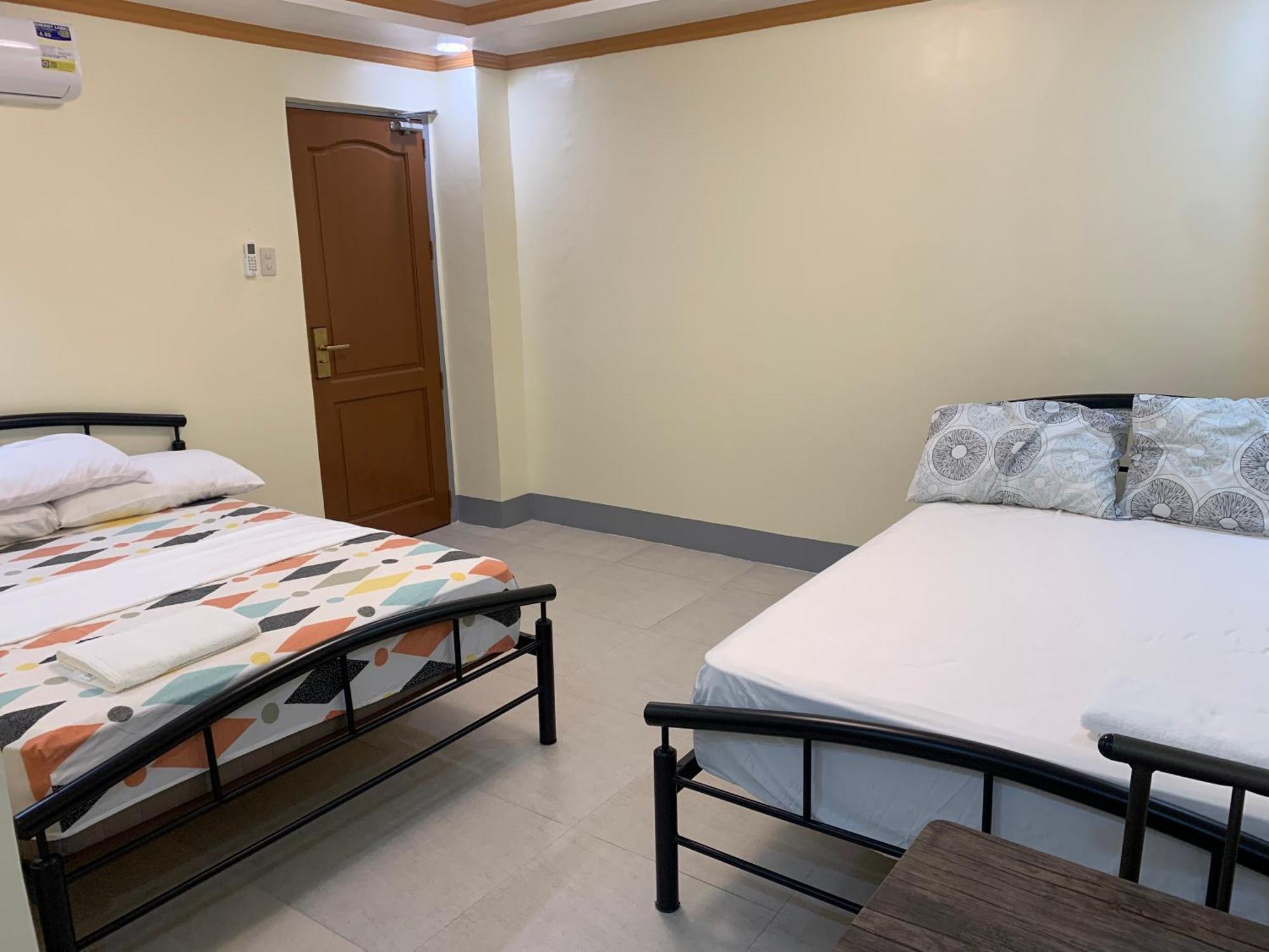 Zl Travelers Inn Batuan Zewnętrze zdjęcie